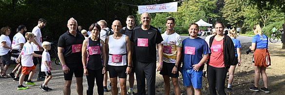 Bürgermeister Bovenschulte mit dem Rathaus-Team beim 23. Venuslauf.