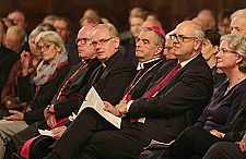 Willehad-Empfang in der Oberen Rathaushalle: Weihbischof Johannes Wübbe, Propst Dr. Bernhard Stecker, Erzbischof Dr. Nikola Eterović , Bürgermeister Dr. Andreas Bovenschulte und Professorin Dr. Charlotte Kreuter-Kirchof (von links).