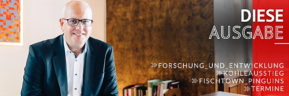 Bürgermeister Andreas Bovenschulte sitzt am Schreibtisch.