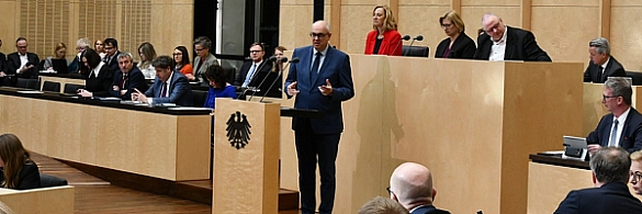 Bürgermeister Bovenschulte spricht im Bundesrat. Bürgermeister Bovenschulte spricht im Bundesrat.