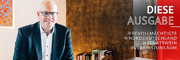 Bürgermeister Andreas Bovenschulte sitzt am Schreibtisch.