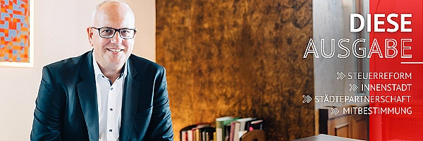 Bürgermeister Andreas Bovenschulte sitzt am Schreibtisch.