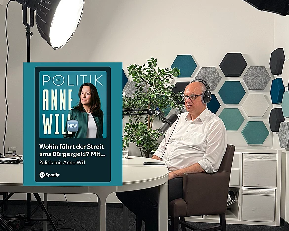 Bürgermeister Andreas Bovenschulte während der Aufnahme des Podcast.