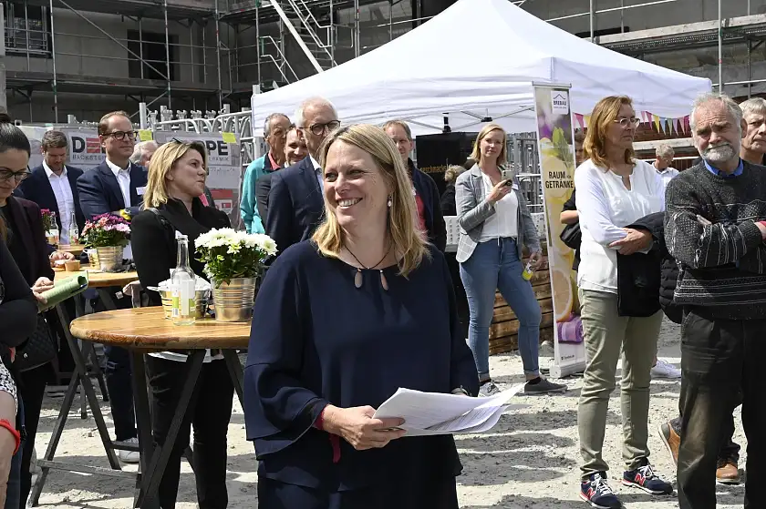 Ebenfalls beim Baustellenfest vor Ort: Bausenatorin Maike Schaefer.