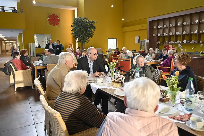 Klönschnack im Caritas-Stadtteilzentrum St. Michael.